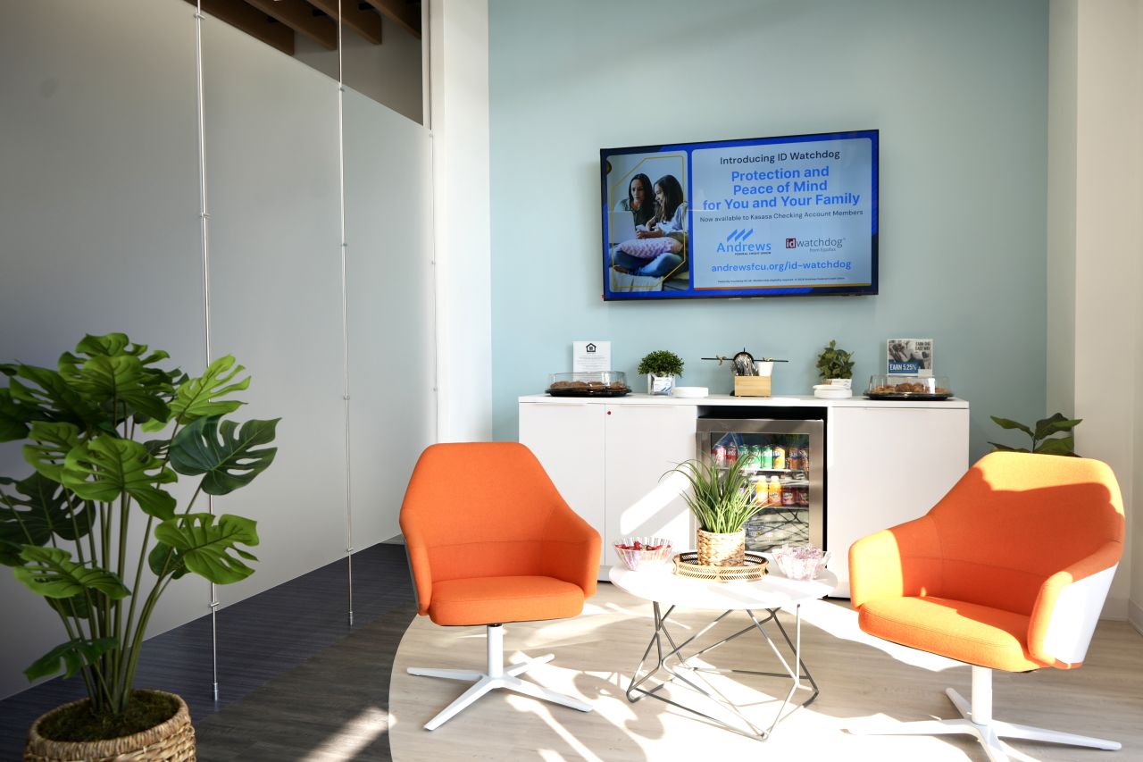 Ft Washington - Inside