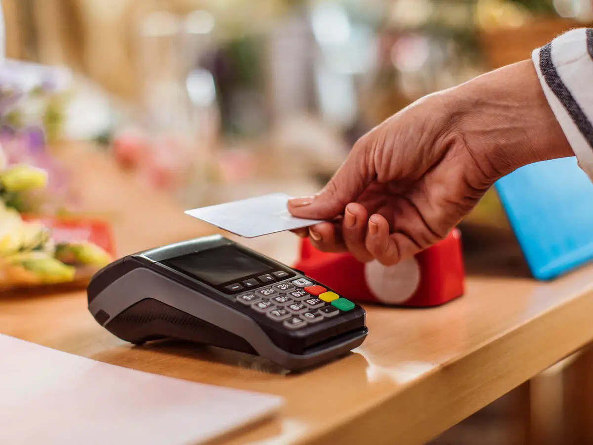 Credit card scanner and credit card